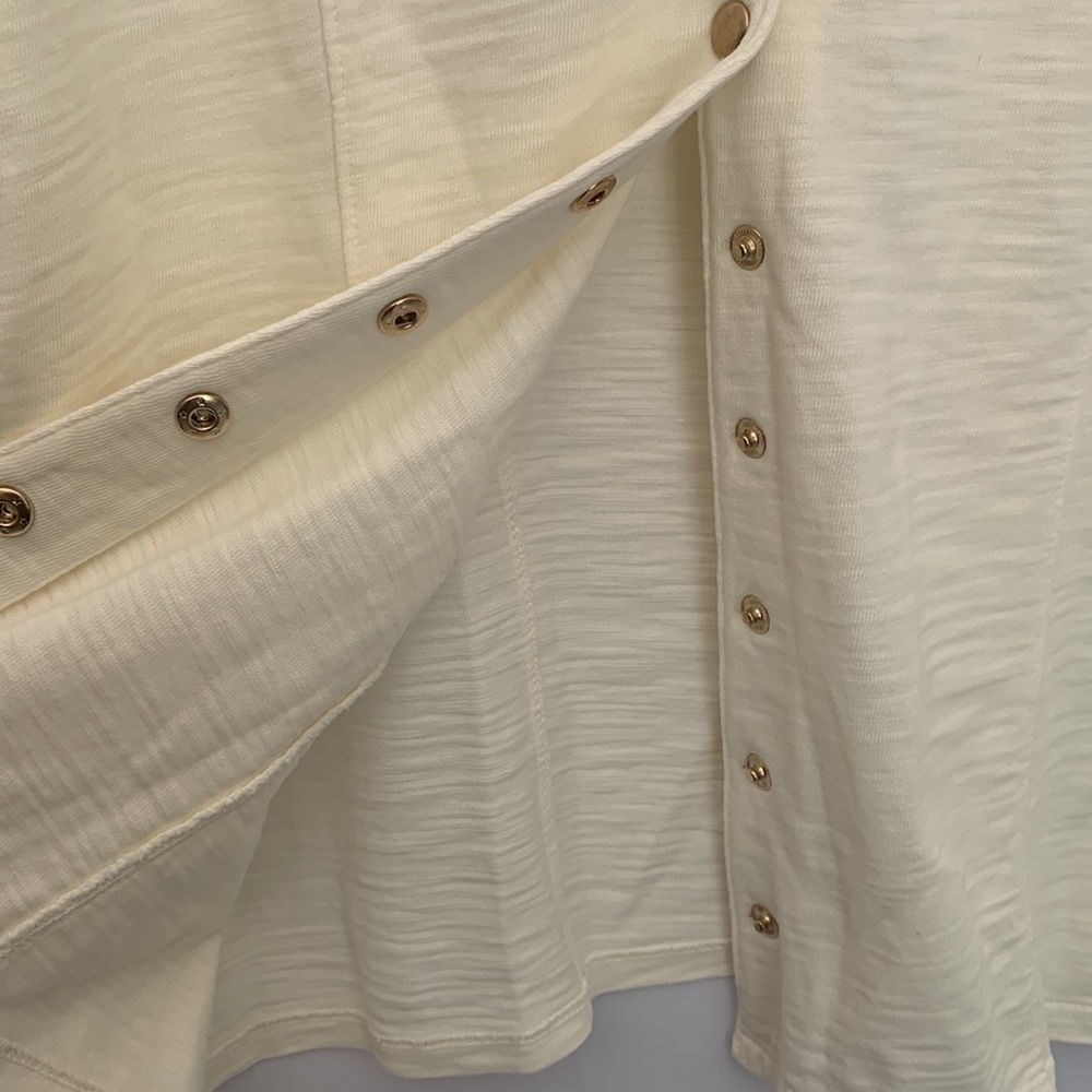 Nation LTD Ivory Gold Edwardian Snap Front Ruffle V-Neck Top Size L | - Picture 11 of 16